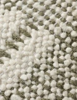 Hadara Pillow