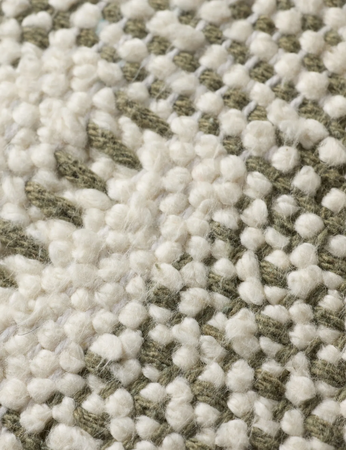 Hadara Pillow
