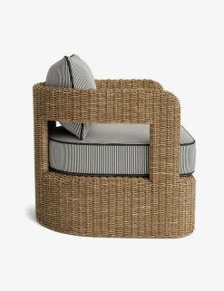Hadler Outdoor Swivel Lounge Chair