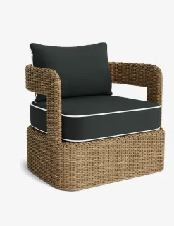 Hadler Outdoor Swivel Lounge Chair