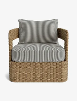 Hadler Outdoor Swivel Lounge Chair