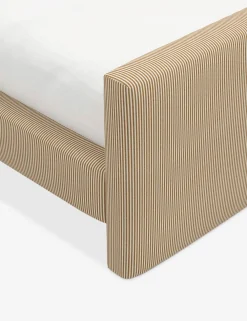 Halloway Platform Bed