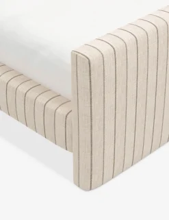 Halloway Platform Bed