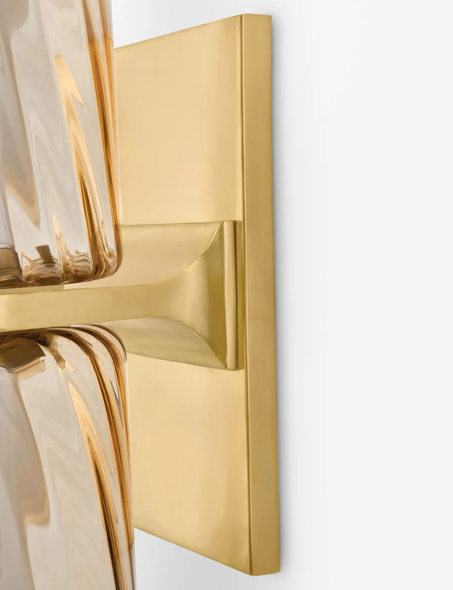 Hammad Sconce