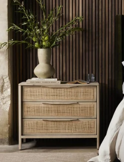 Hannah 3-Drawer Nightstand