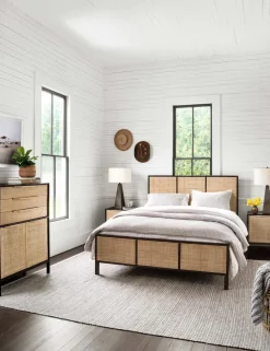 Hannah Nightstand