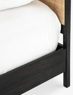 Hannah Platform Bed