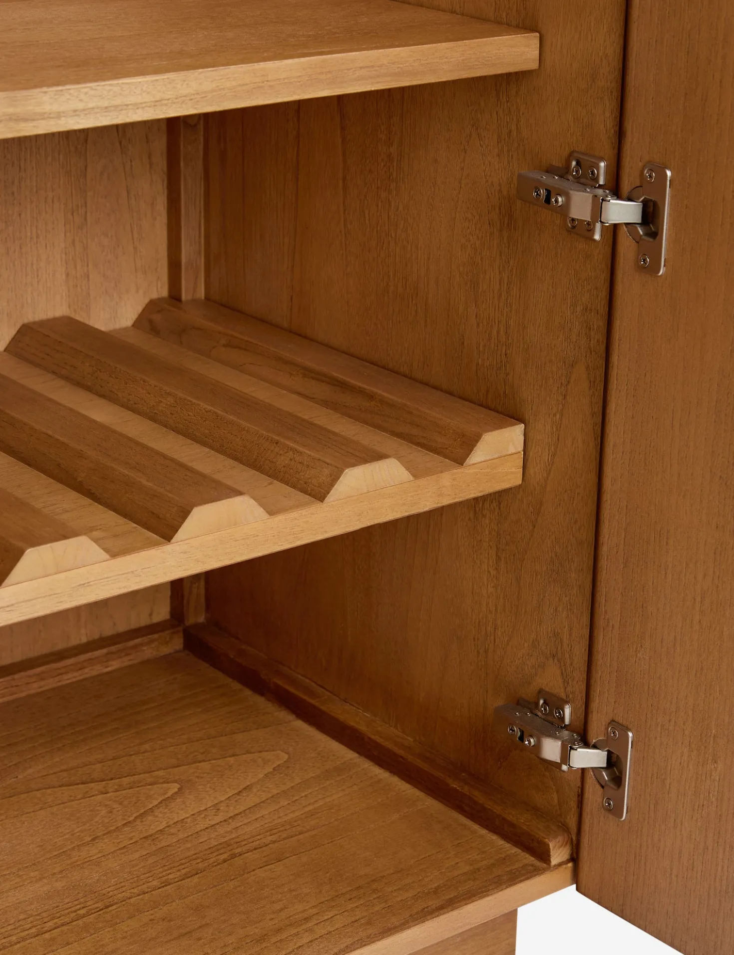 Hanson Bar Cabinet