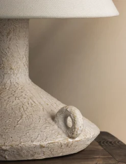 Hargrove Cordless Table Lamp