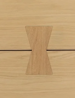 Hendon Dining Table
