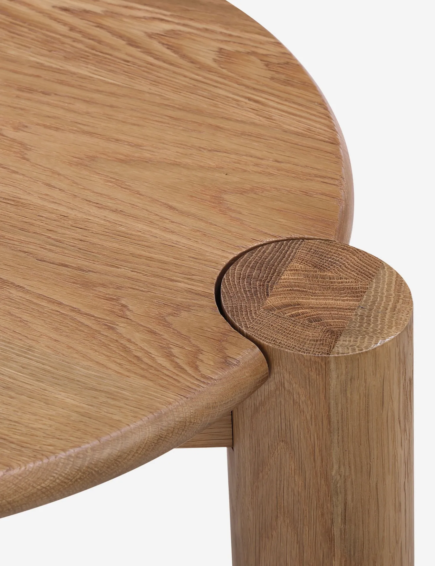 Hillcrest Round Side Table