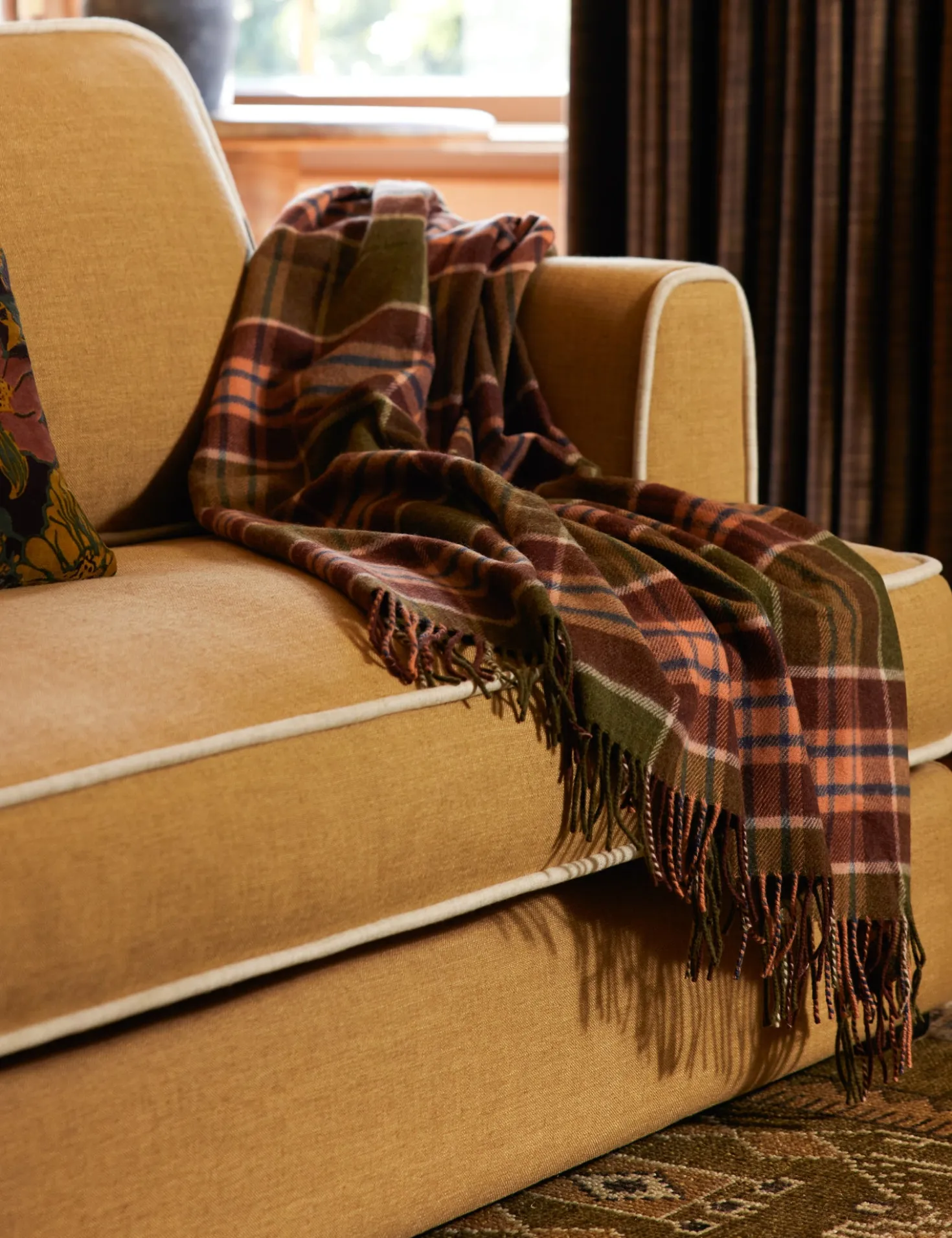 Holm Lambswool Throw
