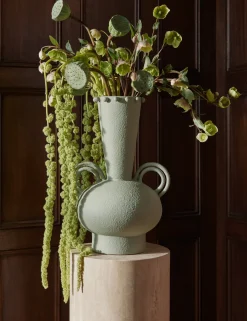 Idra Vase by Aimee Song