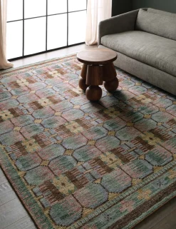 Ilse Hand-Knotted Wool Rug