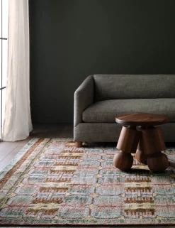 Ilse Hand-Knotted Wool Rug