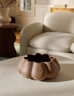 Inaki Bowl by Aimee Song