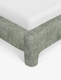 Kaisley Platform Bed