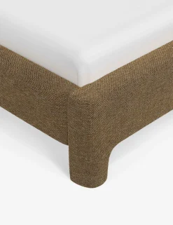 Kaisley Platform Bed
