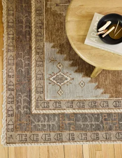 Kate Hand-Knotted Wool Rug