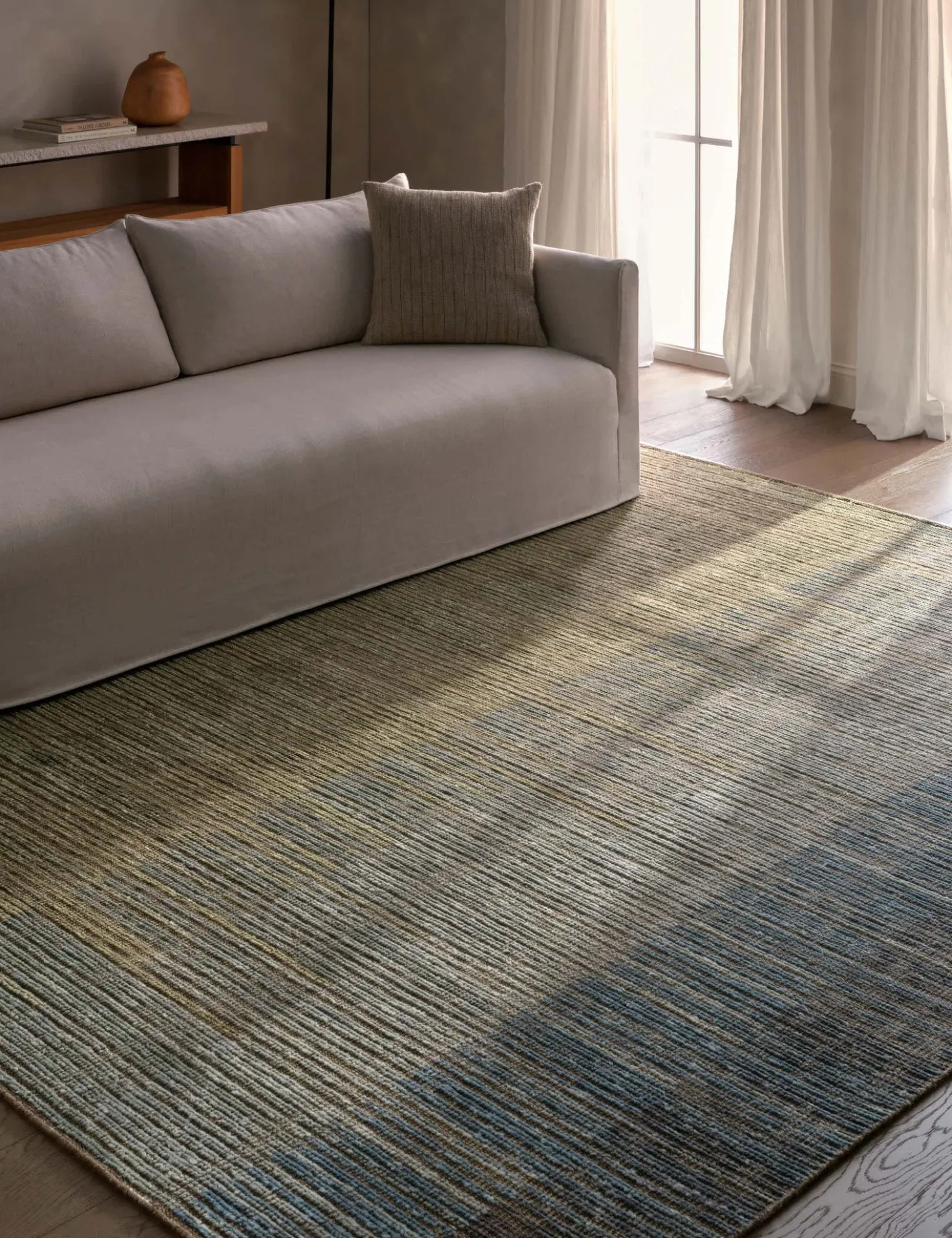 Kiesha Hand-Knotted Wool Rug