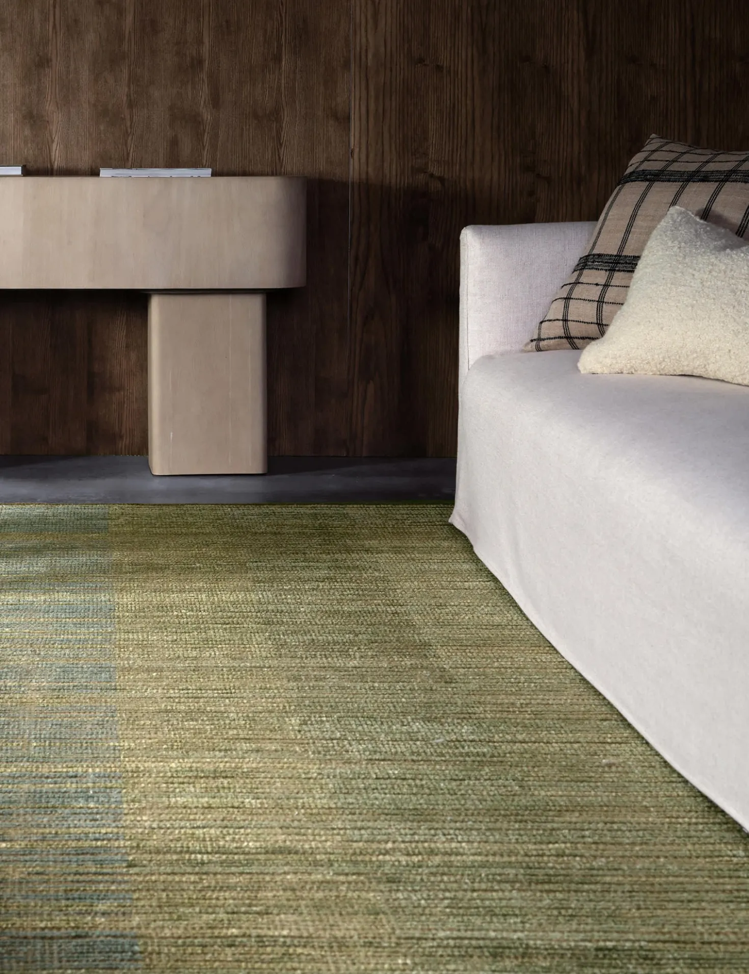 Kiesha Hand-Knotted Wool Rug