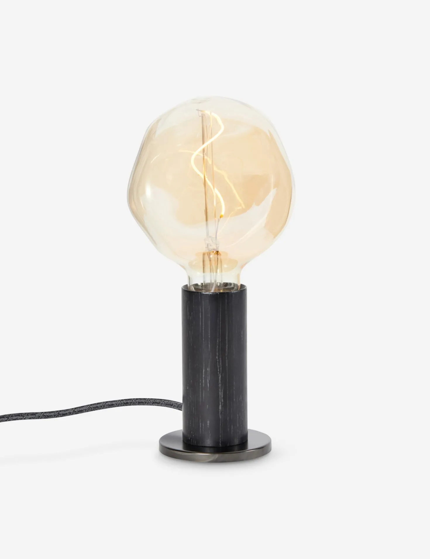 Knuckle Table Lamp with Voronoi I by Tala