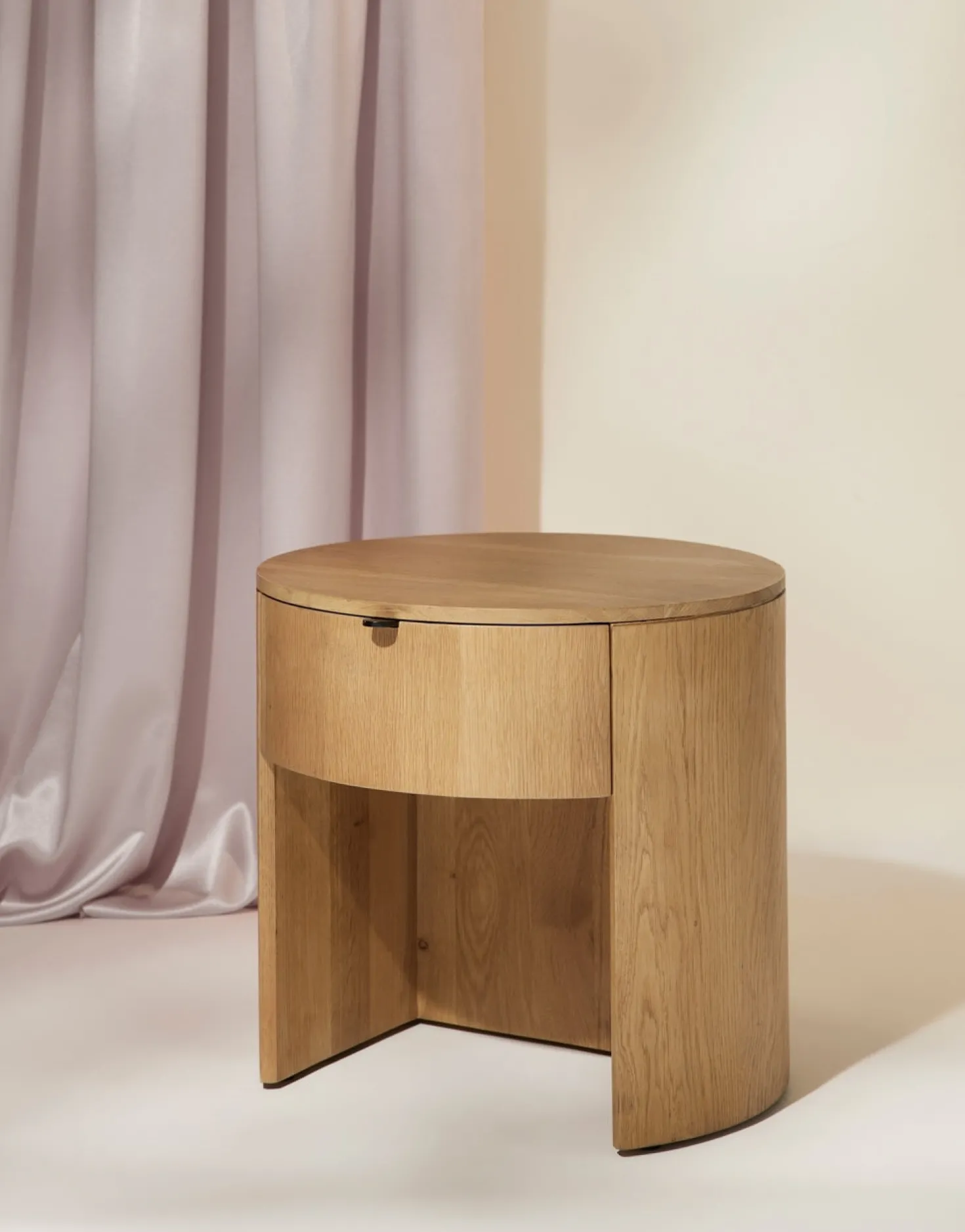 Kono Nightstand