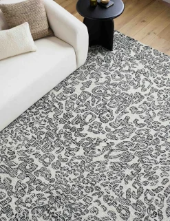 Koston Hand-Tufted Wool Rug