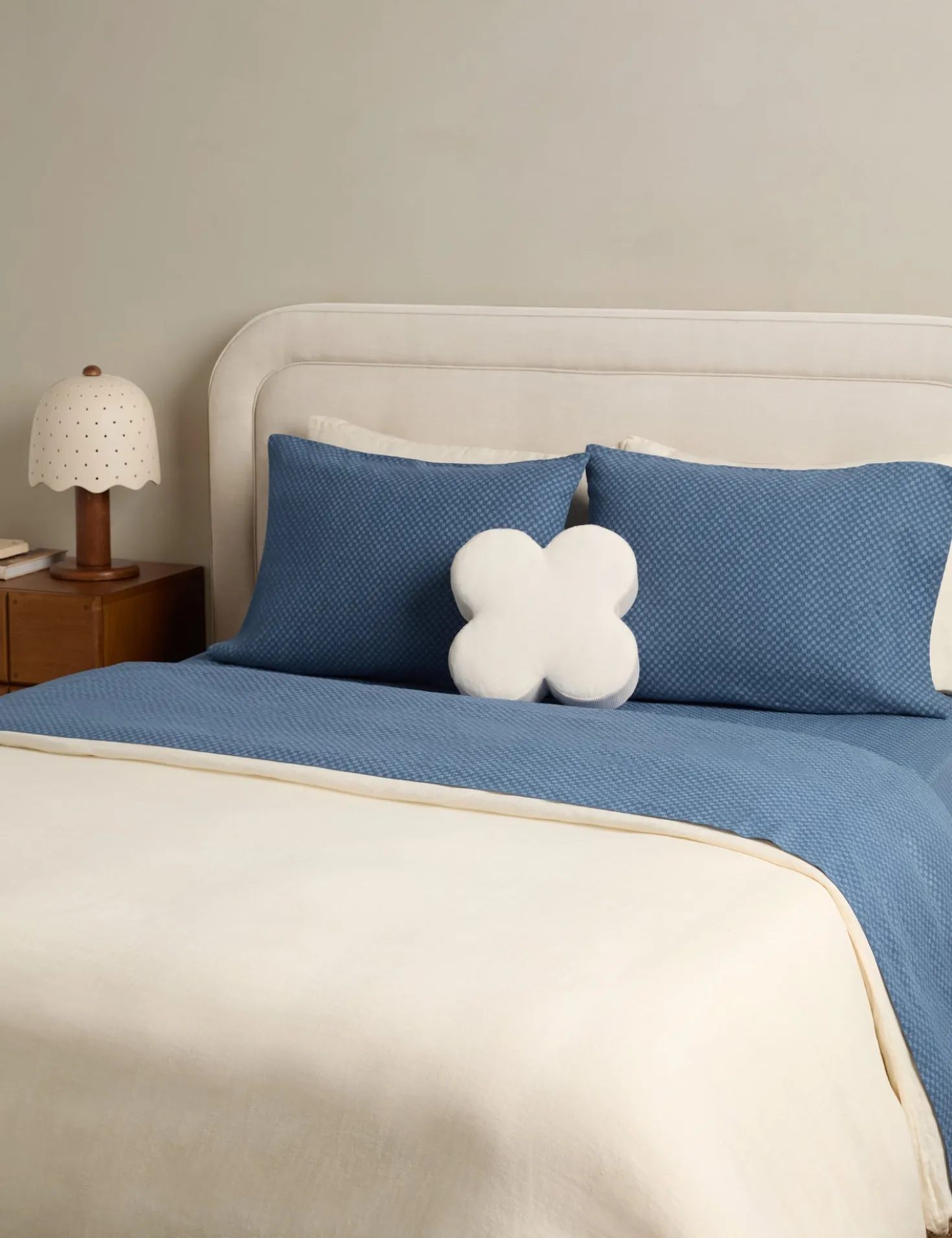 Kuvio Linen Cotton Sheet Set by Sarah Sherman Samuel