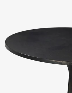 Lacasa Outdoor Round Dining Table