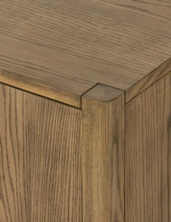 Laird Cabinet