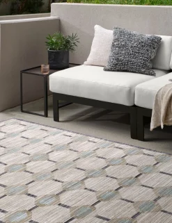 Langdon Indoor / Outdoor Rug