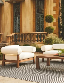 Lavinia Handwoven Indoor / Outdoor Rug