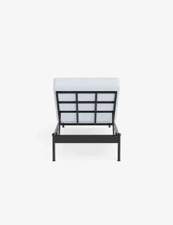 Leni Outdoor Chaise