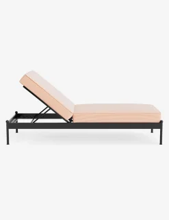 Leni Outdoor Chaise
