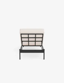 Leni Outdoor Chaise