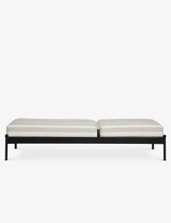 Leni Outdoor Chaise