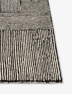Leota Hand-Tufted Wool Rug