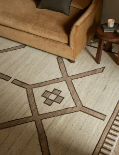 Leyli Hand-Knotted Wool Rug