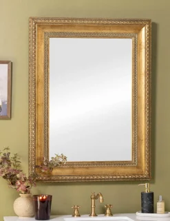 Lillian Mirror