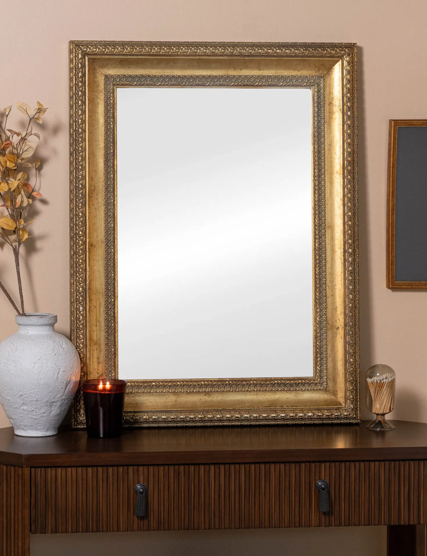Lillian Mirror