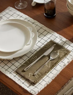 Linea Flatware by Mepra