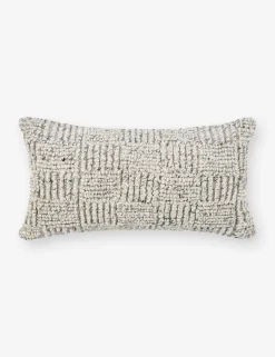 Linzy Pillow