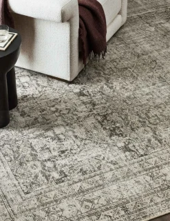 Lonna Rug