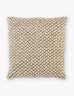 Luan Pillow