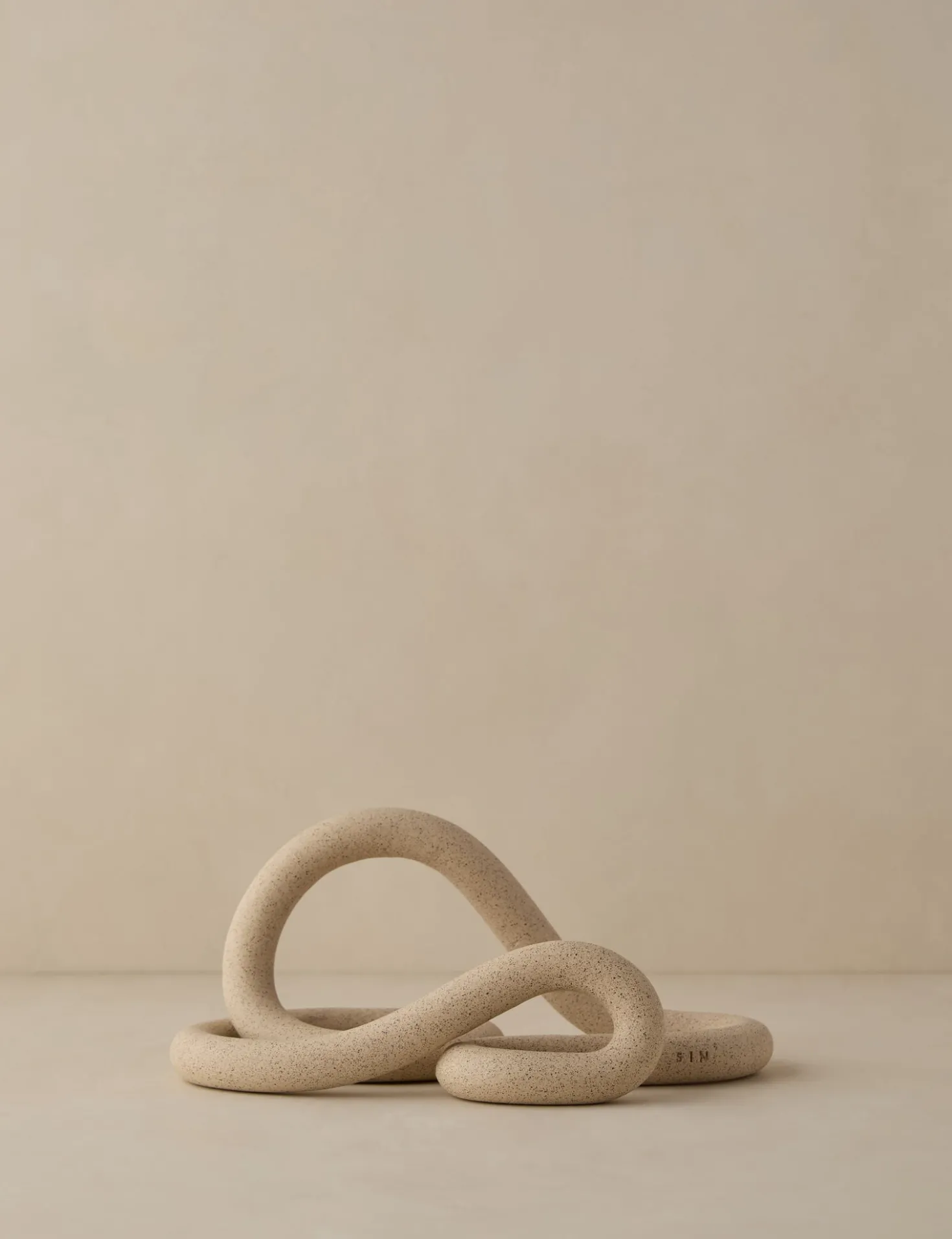 Lumbra Book Stand by SIN