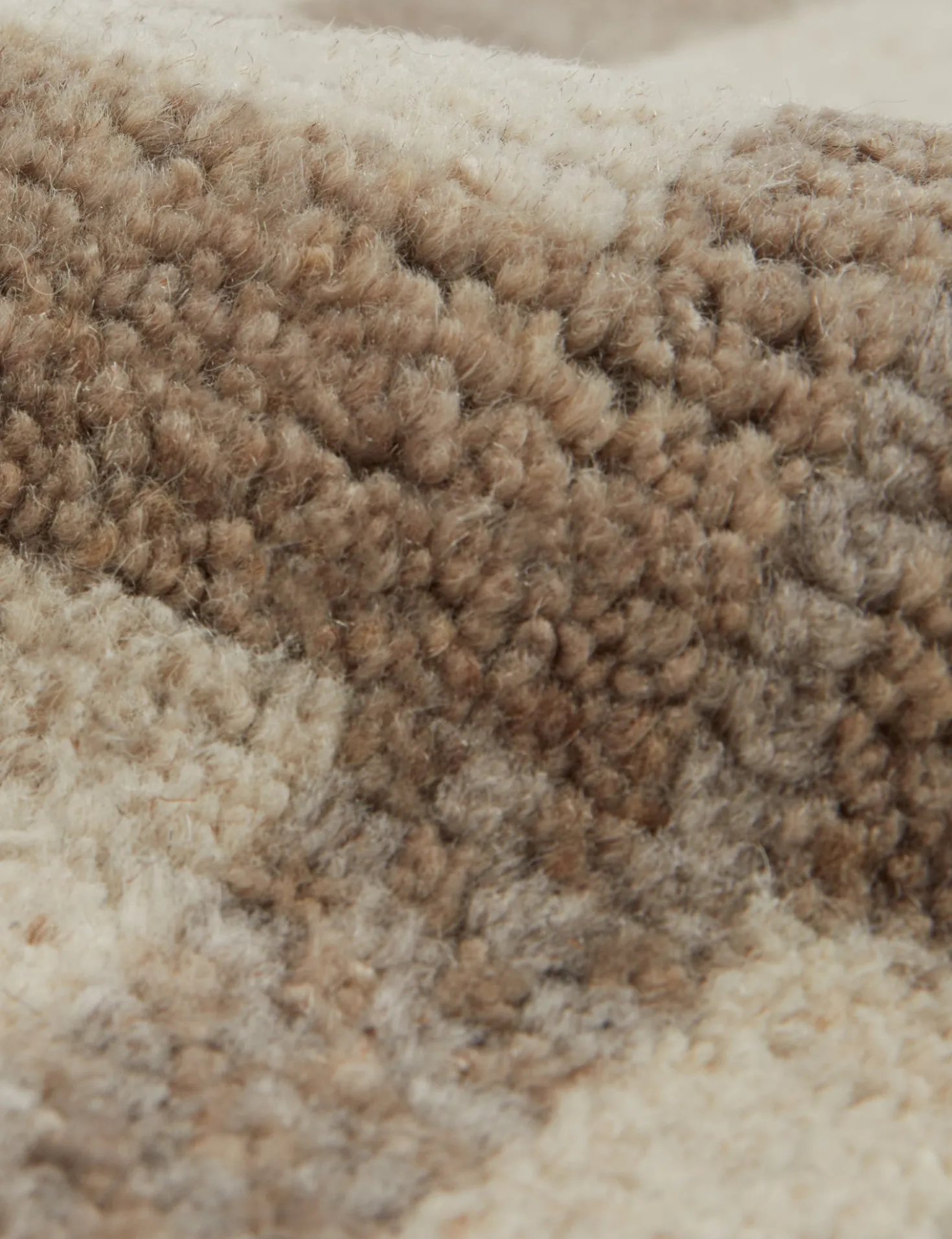 Lyons Moroccan-Style Hand-Knotted Wool Rug