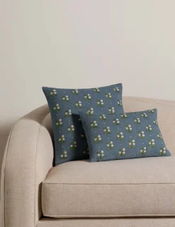 Madelief Embroidered Pillow