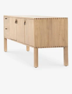 Maeve Media Console