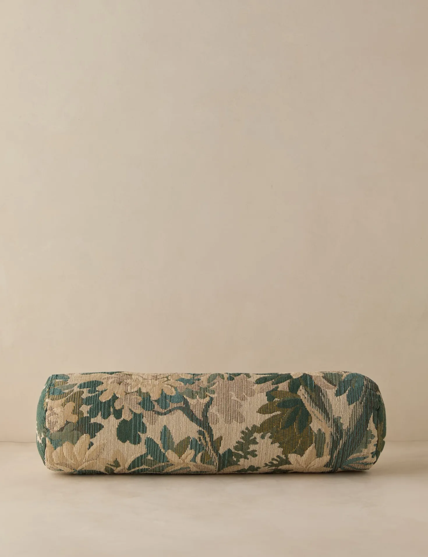 Mariata Pillow